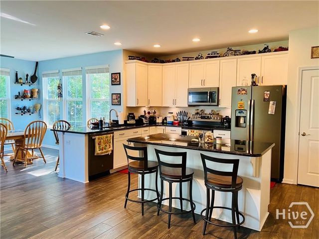 609 Waybridge Way, Richmond Hill, GA 31324