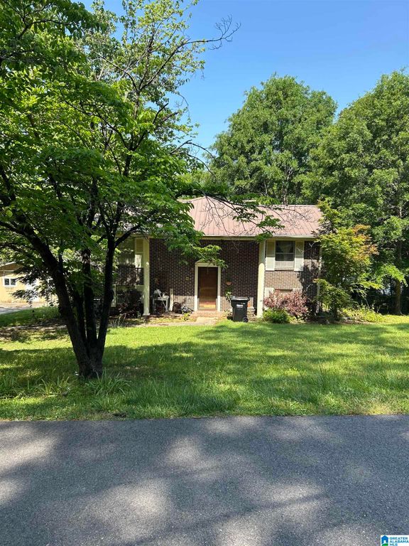 1936 LAKESIDE DRIVE, Mccalla, AL 35111