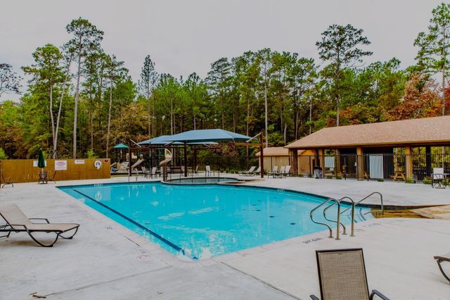 0 Queenswood Plaza, Huntsville, TX 77320