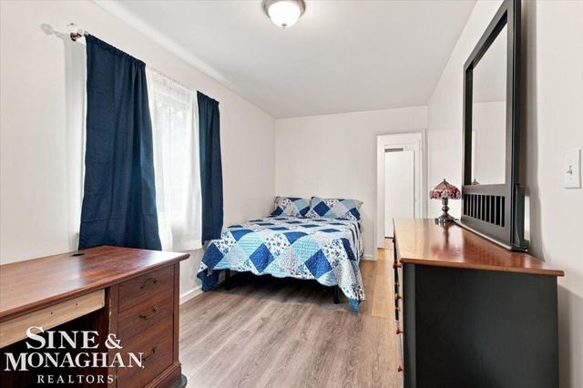 606 N 6th Street, St Clair, MI 48079