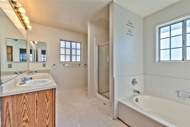 3920 Lincoln Road, Las Vegas, NV 89115