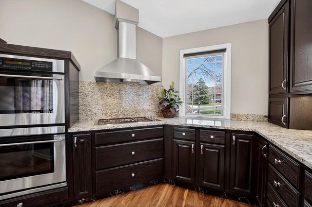3026 Woods Edge Way, Fitchburg, WI 53711