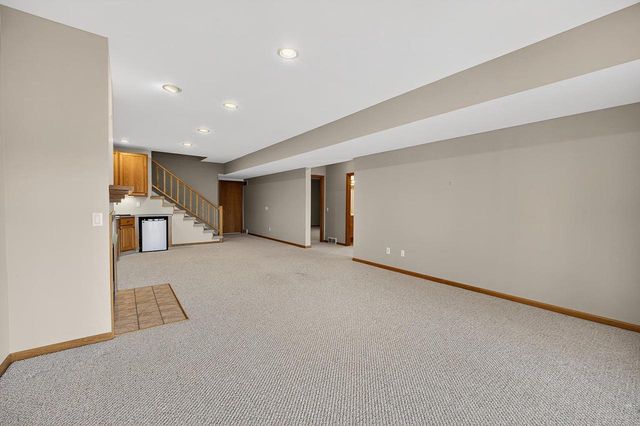 3026 Woods Edge Way, Fitchburg, WI 53711