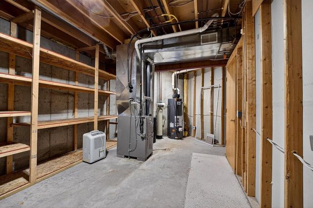 3026 Woods Edge Way, Fitchburg, WI 53711