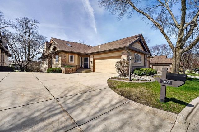 3026 Woods Edge Way, Fitchburg, WI 53711