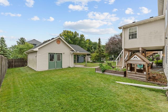 403 Fiddler Avenue SE, New Prague, MN 56071