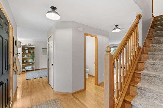 403 Fiddler Avenue SE, New Prague, MN 56071