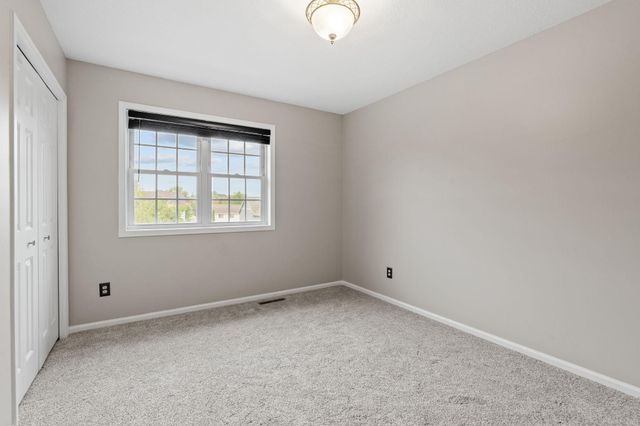 403 Fiddler Avenue SE, New Prague, MN 56071