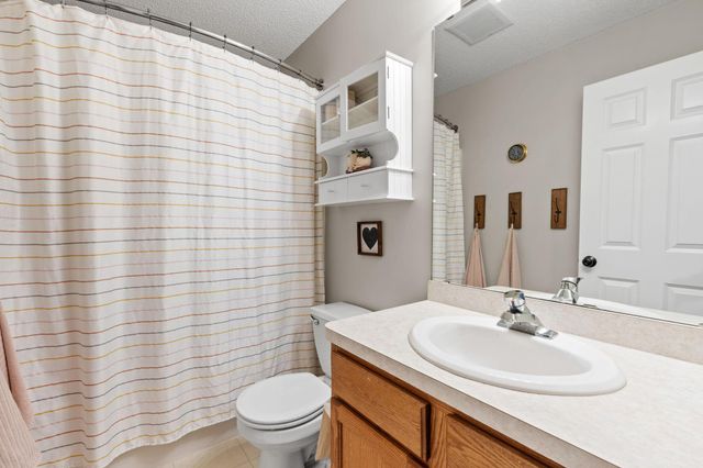 403 Fiddler Avenue SE, New Prague, MN 56071