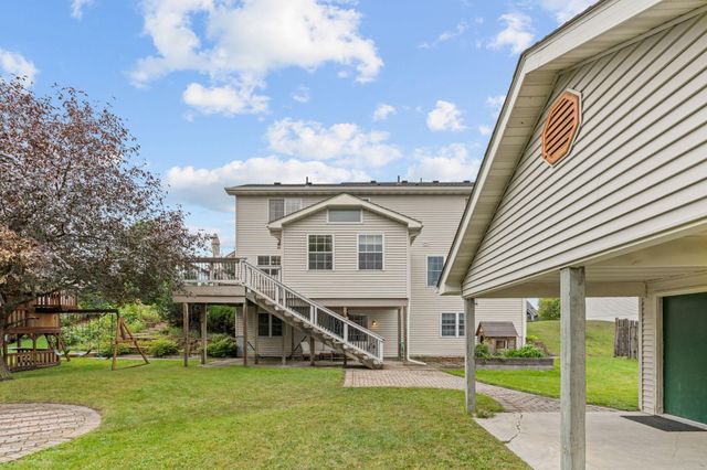 403 Fiddler Avenue SE, New Prague, MN 56071