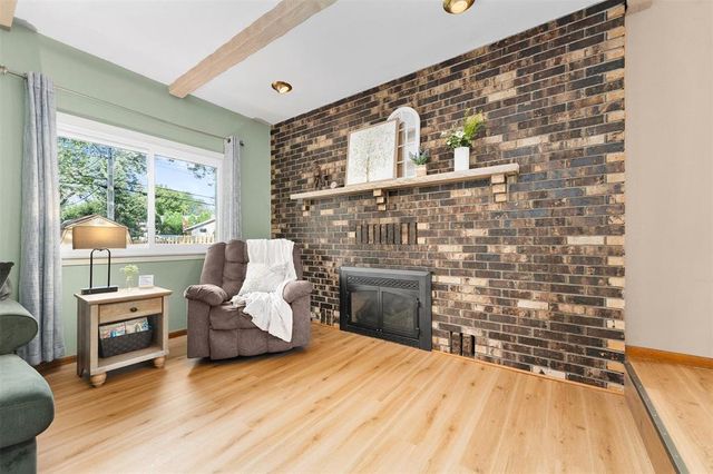 2810 Sherman Street, Eau Claire, WI 54701