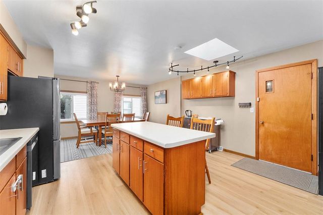 2810 Sherman Street, Eau Claire, WI 54701