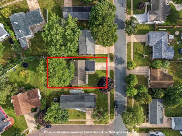 2810 Sherman Street, Eau Claire, WI 54701