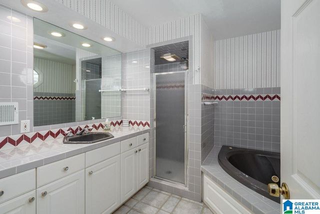 4200 CLAIRMONT AVENUE, Birmingham, AL 35222