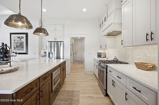 706 Creighton Circle SW, Ocean Isle Beach, NC 28469
