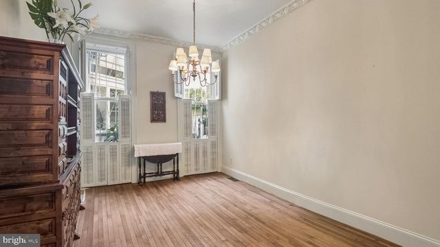 2049 APPLETREE ST, Philadelphia, PA 19103