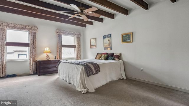 2049 APPLETREE ST, Philadelphia, PA 19103