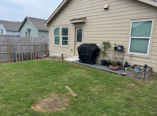 9227 Honey Mesquite, Seguin, TX 78155