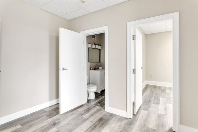 939 E Columbus Ave, Springfield, MA 01105