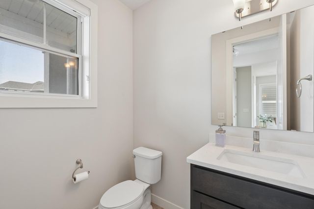 6381 Harvest Trail, Chaska, MN 55318