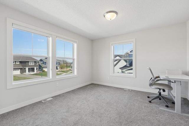 6381 Harvest Trail, Chaska, MN 55318