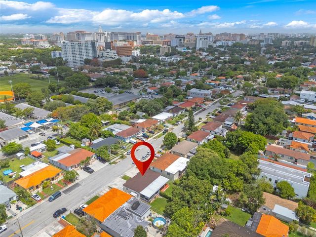 2791 SW 34th Ct, Miami, FL 33133