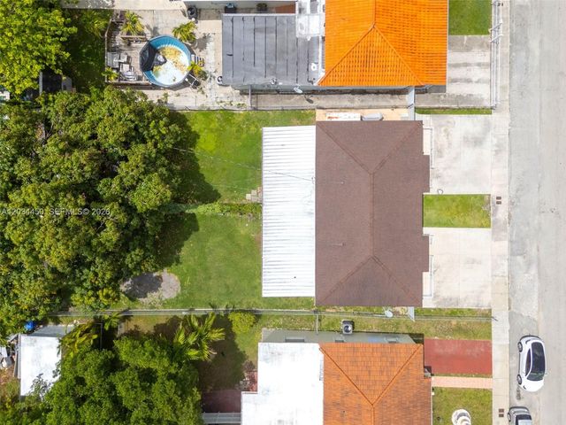 2791 SW 34th Ct, Miami, FL 33133