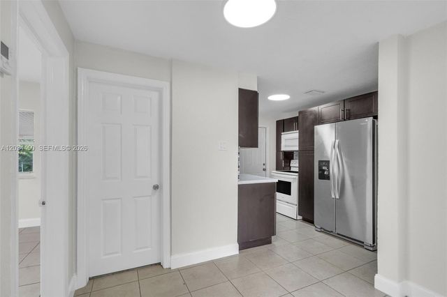 2791 SW 34th Ct, Miami, FL 33133