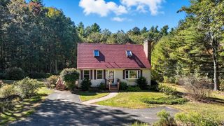 23 Pelham Hill Rd, Shutesbury, MA 01072