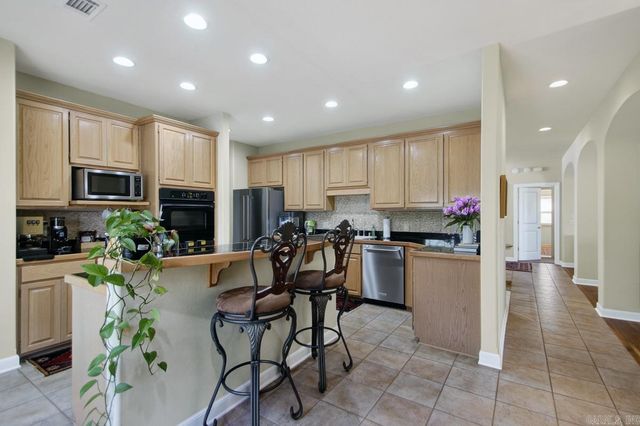 87 Montanoso Way, Hot Springs Village, AR 71909