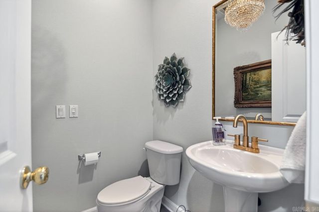 87 Montanoso Way, Hot Springs Village, AR 71909