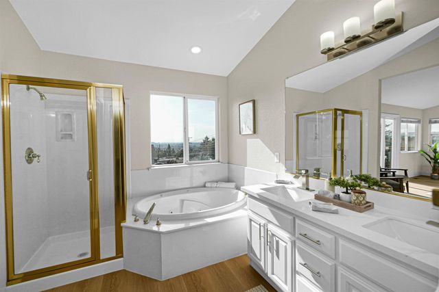 4905 Apricot Ct, Castro Valley, CA 94546