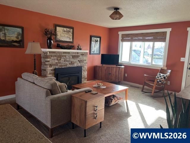 2130 Umpqua Rd, Woodburn, OR 97071