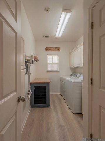 1757 E Nelson St, Gonzales, LA 70737