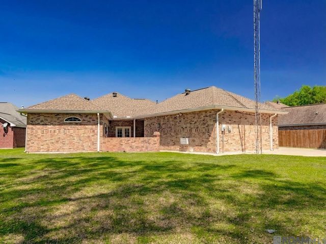 1757 E Nelson St, Gonzales, LA 70737