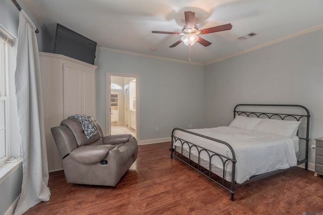 1757 E Nelson St, Gonzales, LA 70737