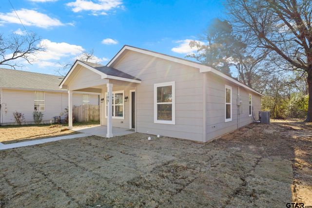 109 Yates St., Mt Vernon, TX 75457