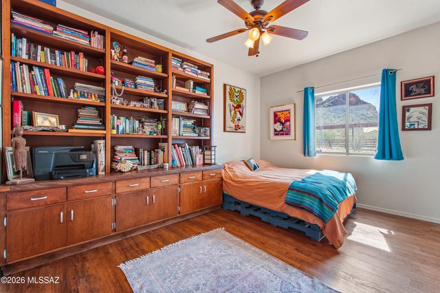 4155 W Coyote Ridge Trail, Tucson, AZ 85746