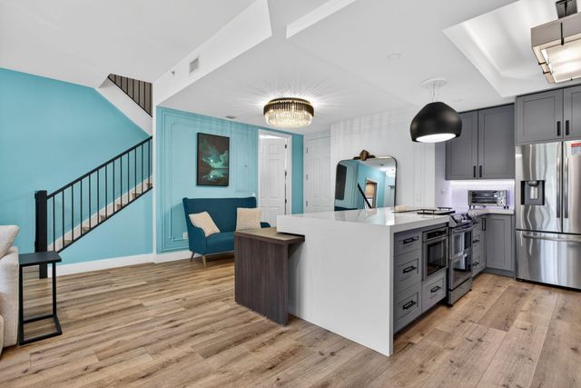 2609 NE 14th Avenue 105, Wilton Manors, FL 33334