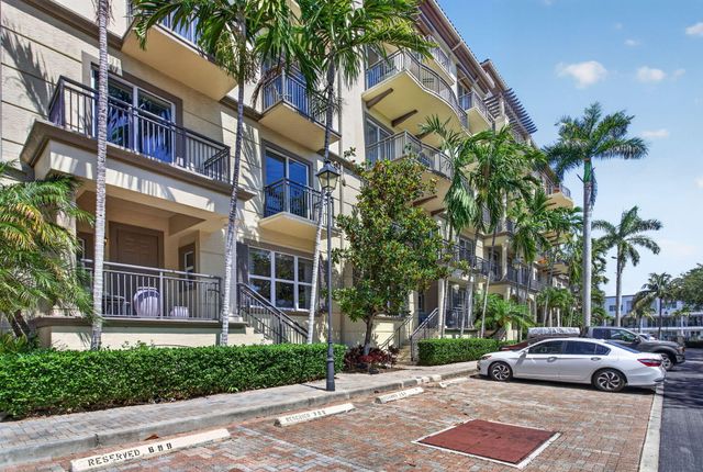 2609 NE 14th Avenue 105, Wilton Manors, FL 33334