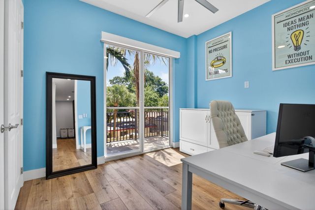 2609 NE 14th Avenue 105, Wilton Manors, FL 33334