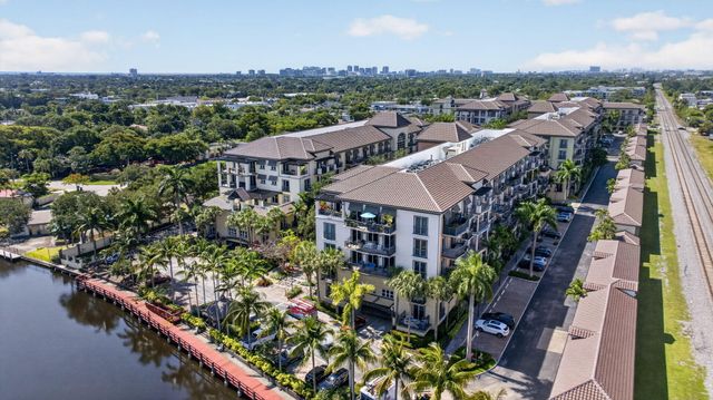 2609 NE 14th Avenue 105, Wilton Manors, FL 33334