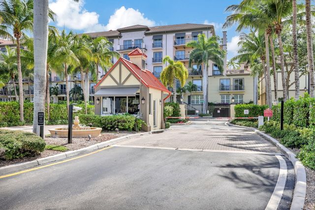 2609 NE 14th Avenue 105, Wilton Manors, FL 33334