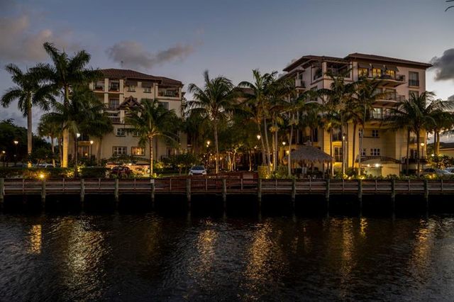 2609 NE 14th Avenue 105, Wilton Manors, FL 33334