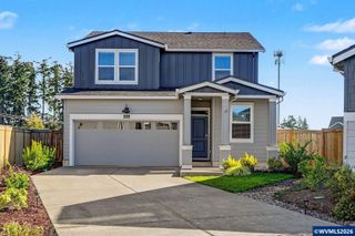 5633 Earth Pl NE, Salem, OR 97305