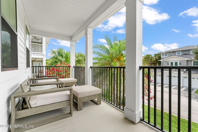 3318 1ST Street, Jacksonville Beach, FL 32250