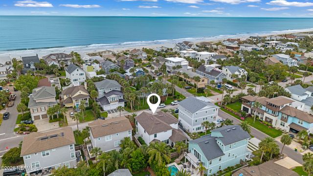 3318 1ST Street, Jacksonville Beach, FL 32250