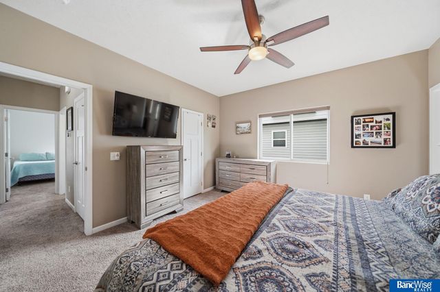 8223 Ryley Lane, Lincoln, NE 68512