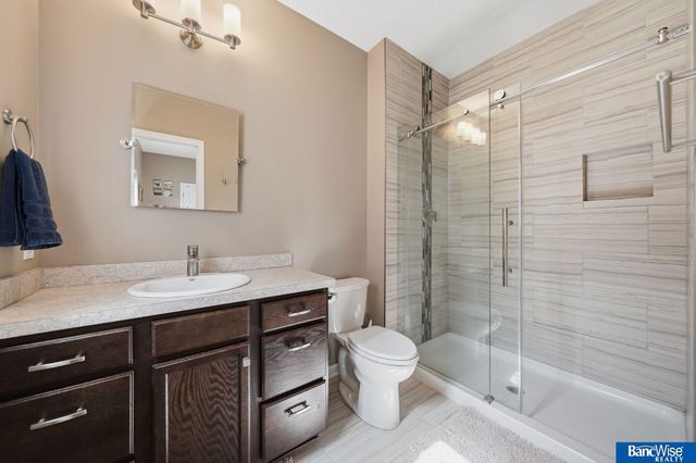 8223 Ryley Lane, Lincoln, NE 68512