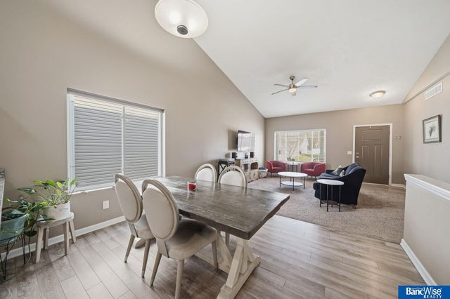 8223 Ryley Lane, Lincoln, NE 68512